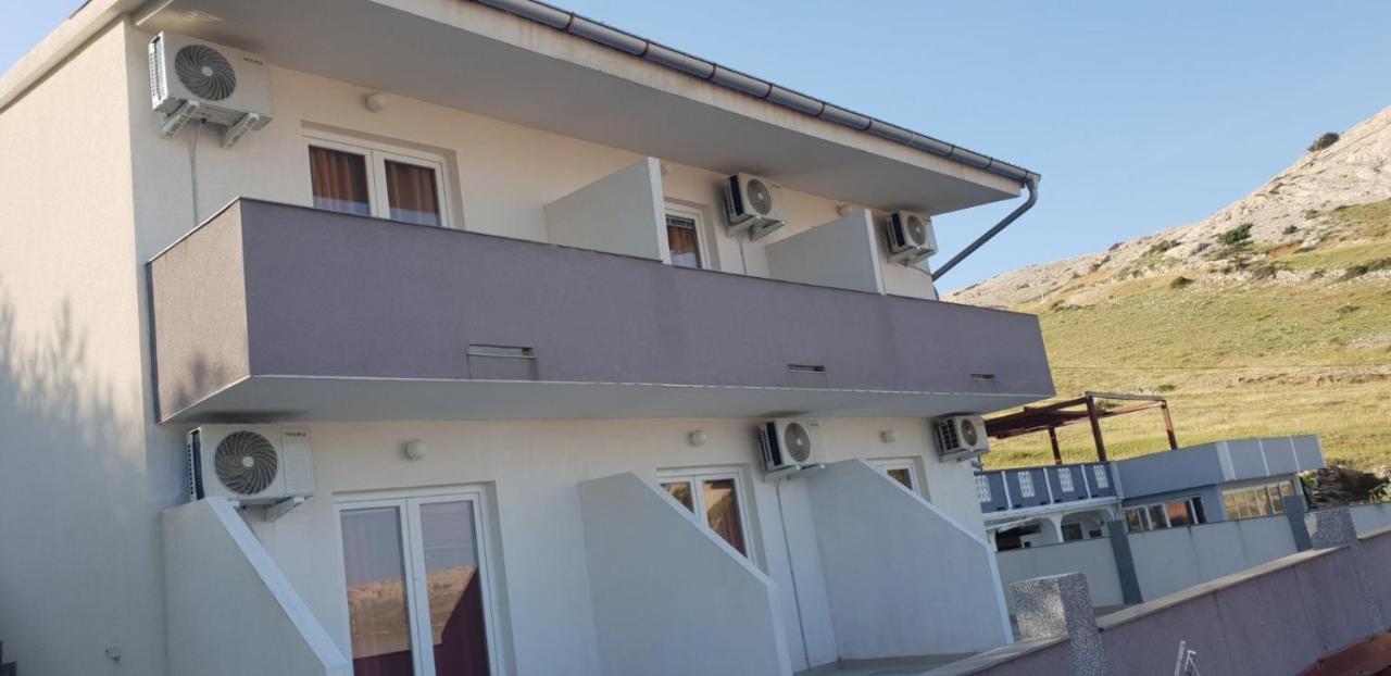 Kuca Pecine Bed & Breakfast Metajna Ngoại thất bức ảnh